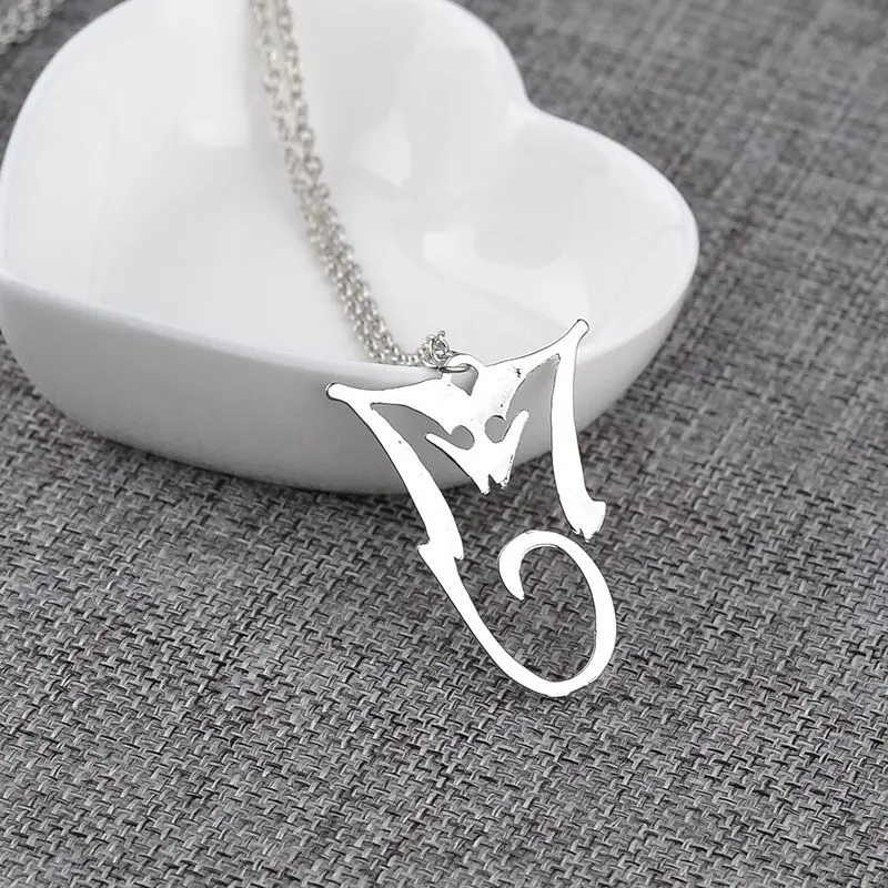 Necklace of International Supe - đánh giá và giá Anime Pendant Necklace