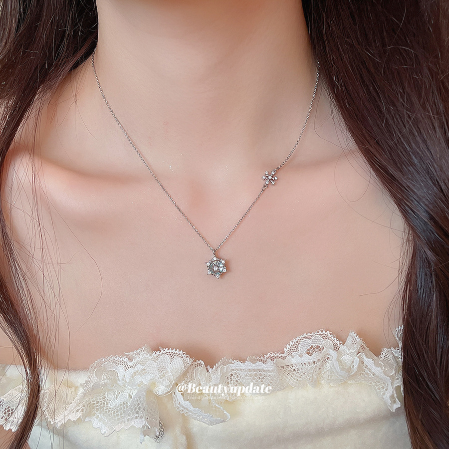 Sparkling Ice Crystal Snowflak - đánh giá và giá Layered Pendant Necklace Aesthetic
