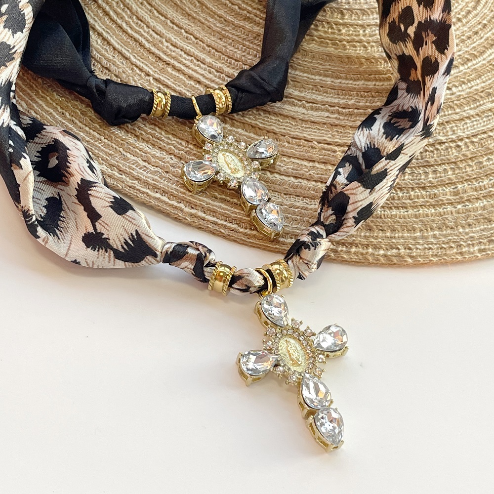 Golden Sun Charms Scarf Neckla - đánh giá và giá Pearl Choker Necklace Vintage